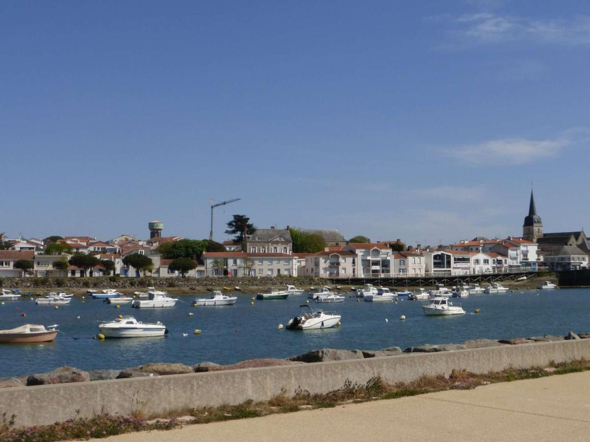 Appartement 2 Pieces Avec Balcon, Parking Et Proche Plage A Saint-Gilles-Croix-De-Vie - Fr-1-224-587 Exterior photo